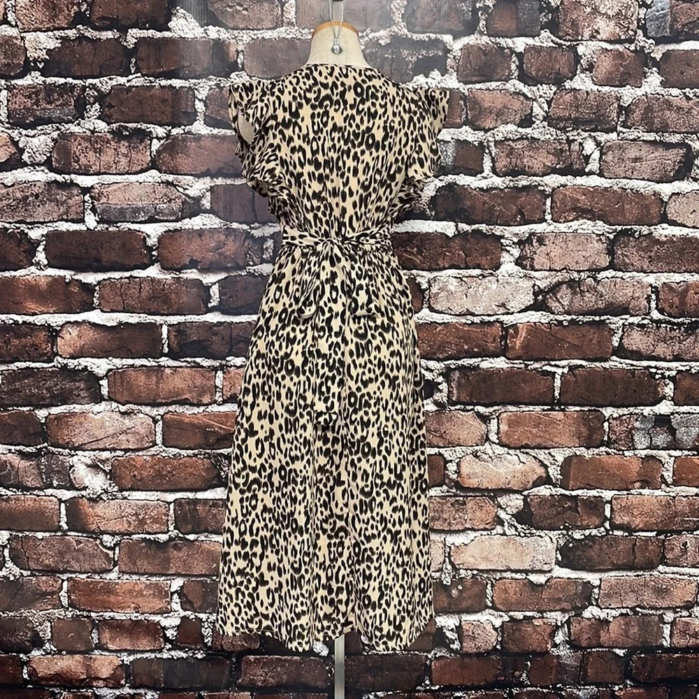 Sienna Sky Leopard Print Midi Dress Fit & Flare V-Neck Brown Size Small S - Picture 11 of 17